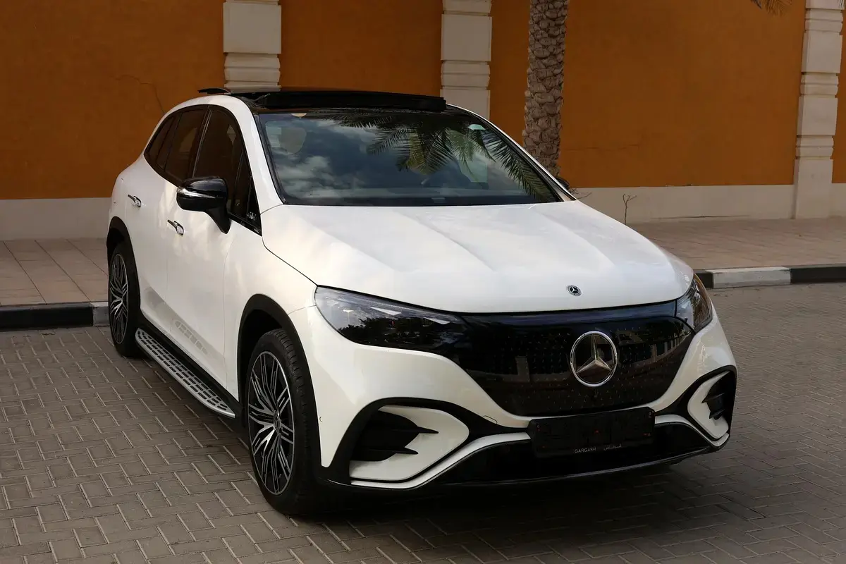 Mercedes Benz EQE Class 2023