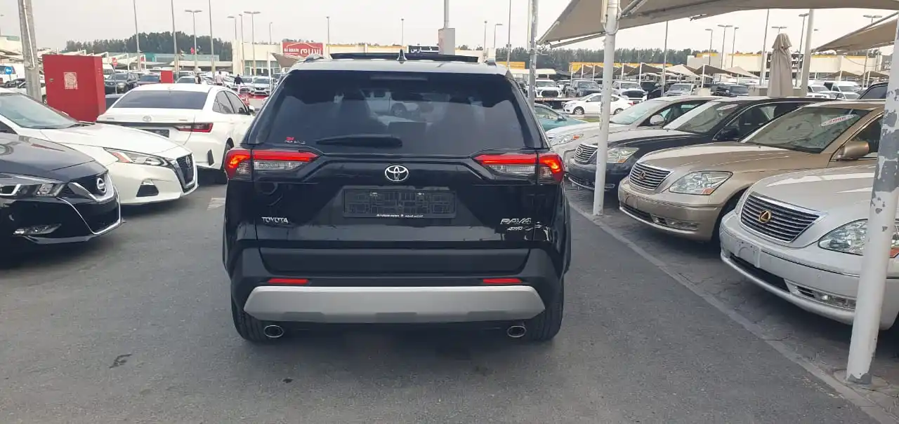 Toyota RAV4 2021 2.5L