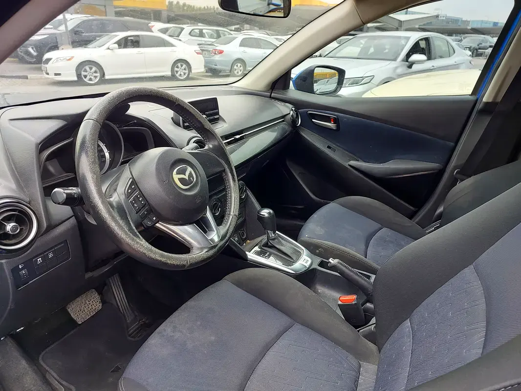 Mazda 2 2016