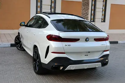 بي أم دبليو X6 2024