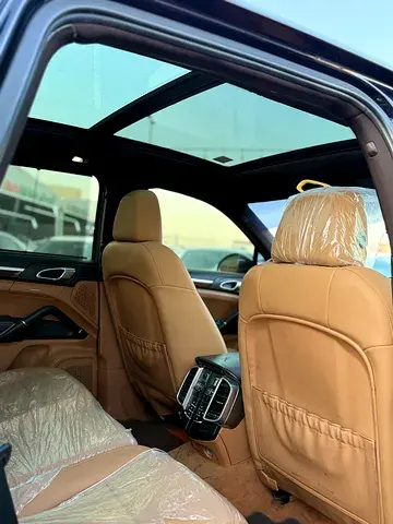 Porsche Cayenne 2012