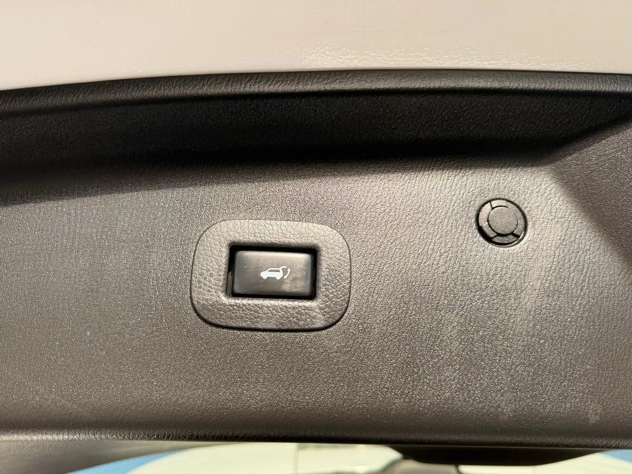 Infiniti QX80 2019 5.6L