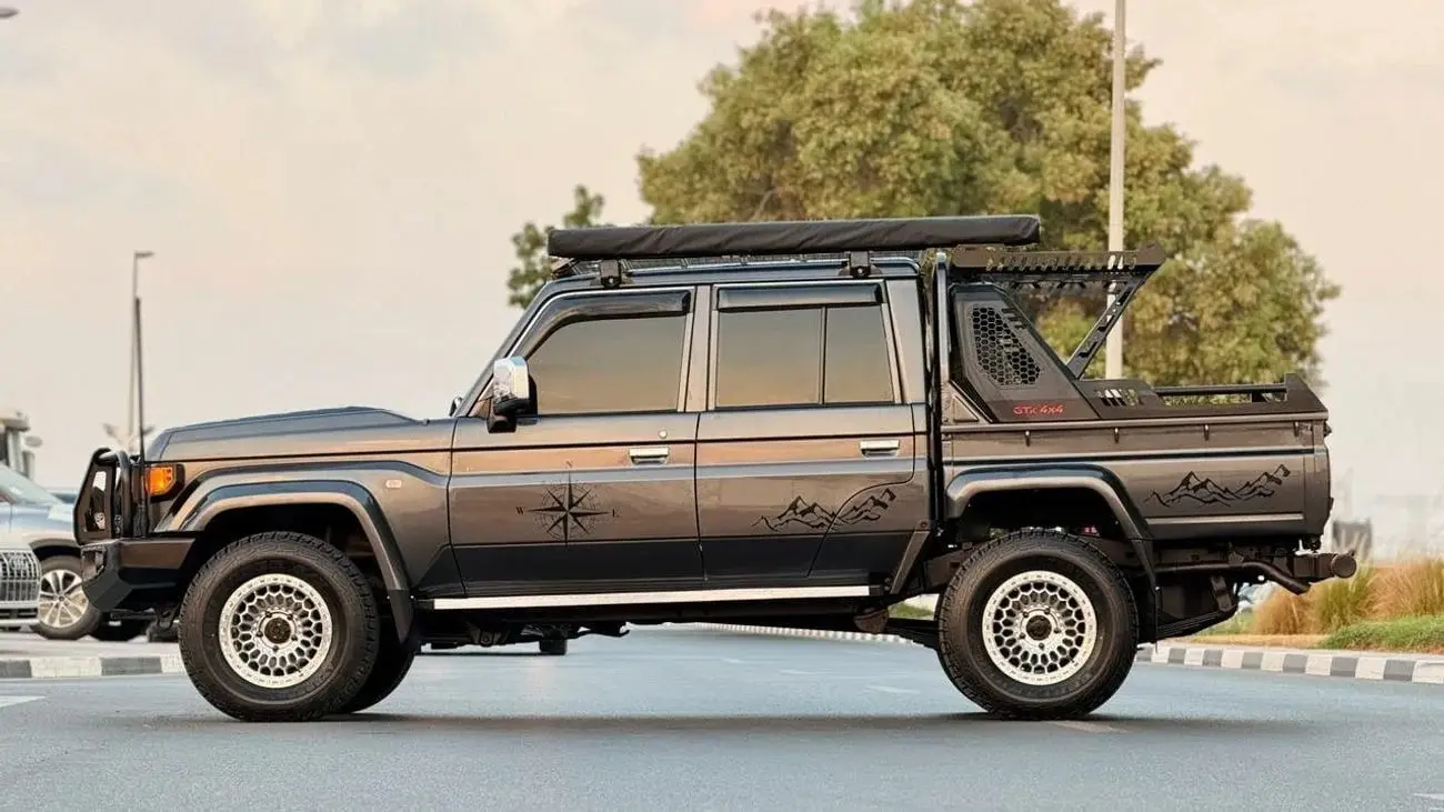 تويوتا لاند كروزر بيك آب 2024 2.8L