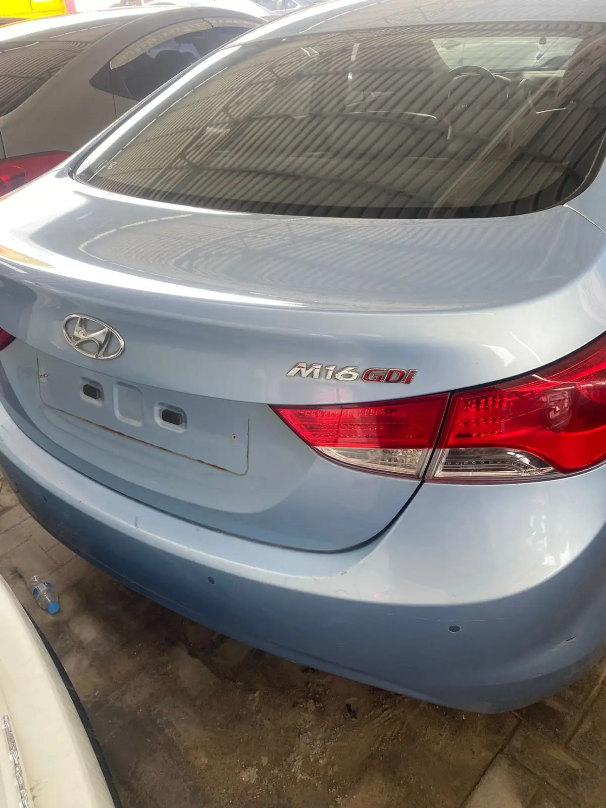 Hyundai Avante 2011 1600L