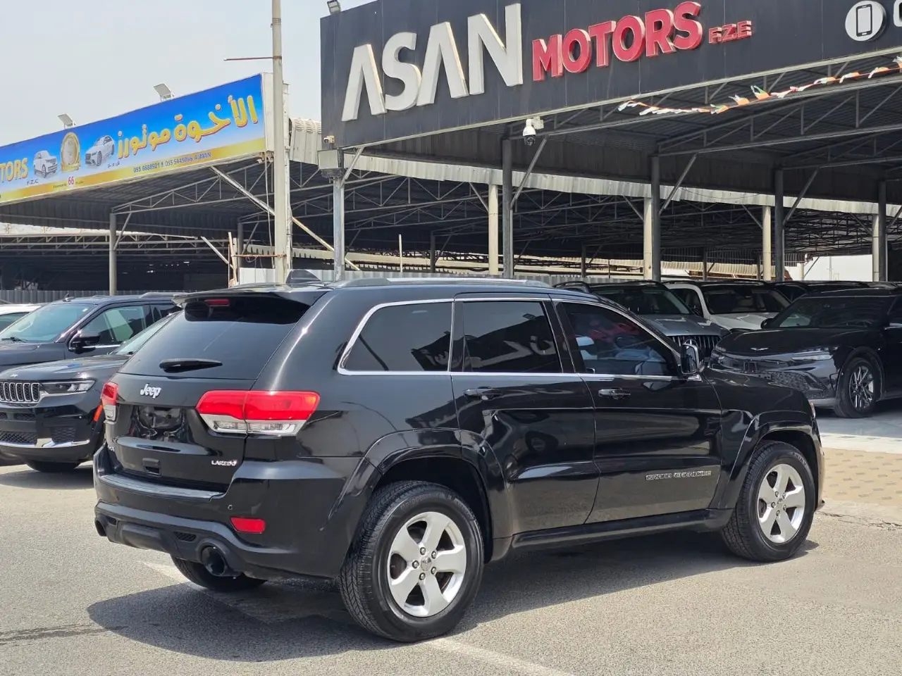 جيب جراند شيروكي 2017