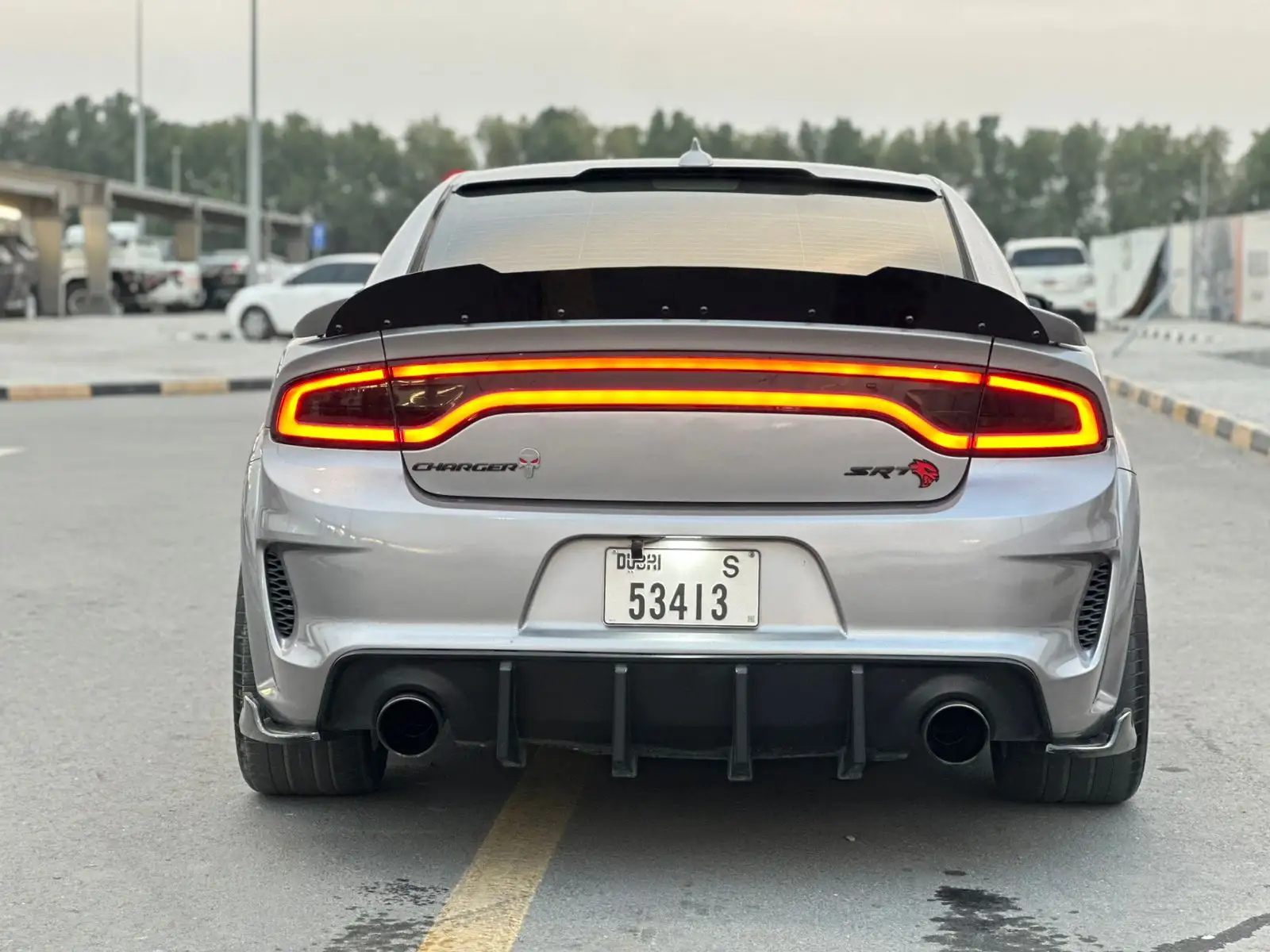 دودج تشارجر 2017