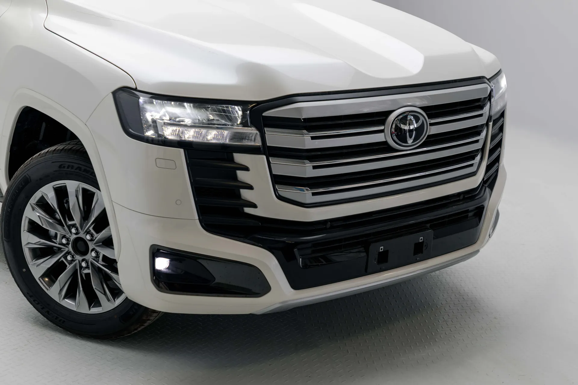Toyota Land Cruiser Hybrid 2026