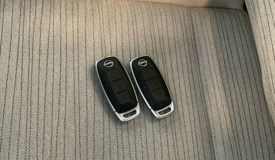 نيسان اكس تريل 2023 2.5L