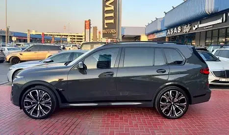BMW X7 M60i 2024