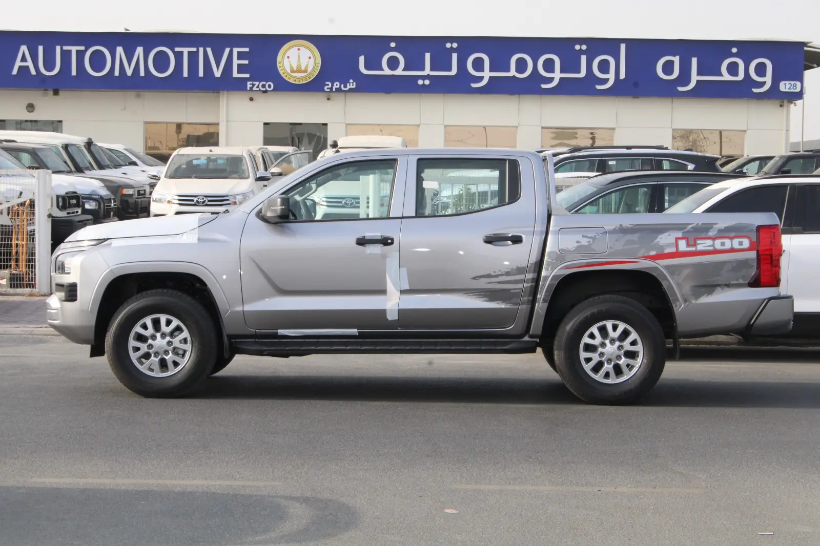 ميتسوبيشي L200 2025 2.4L