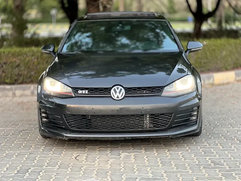 فولكس واجن جولف GTI 2014 2L