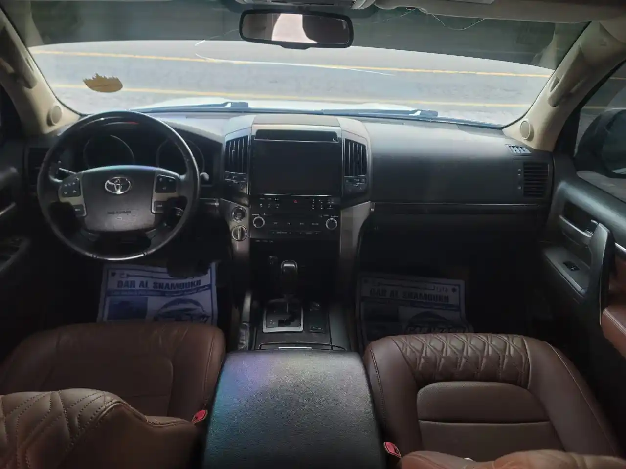 Toyota Land Cruiser 2010 5.7L