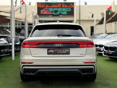 أودي Q8 2022 3L