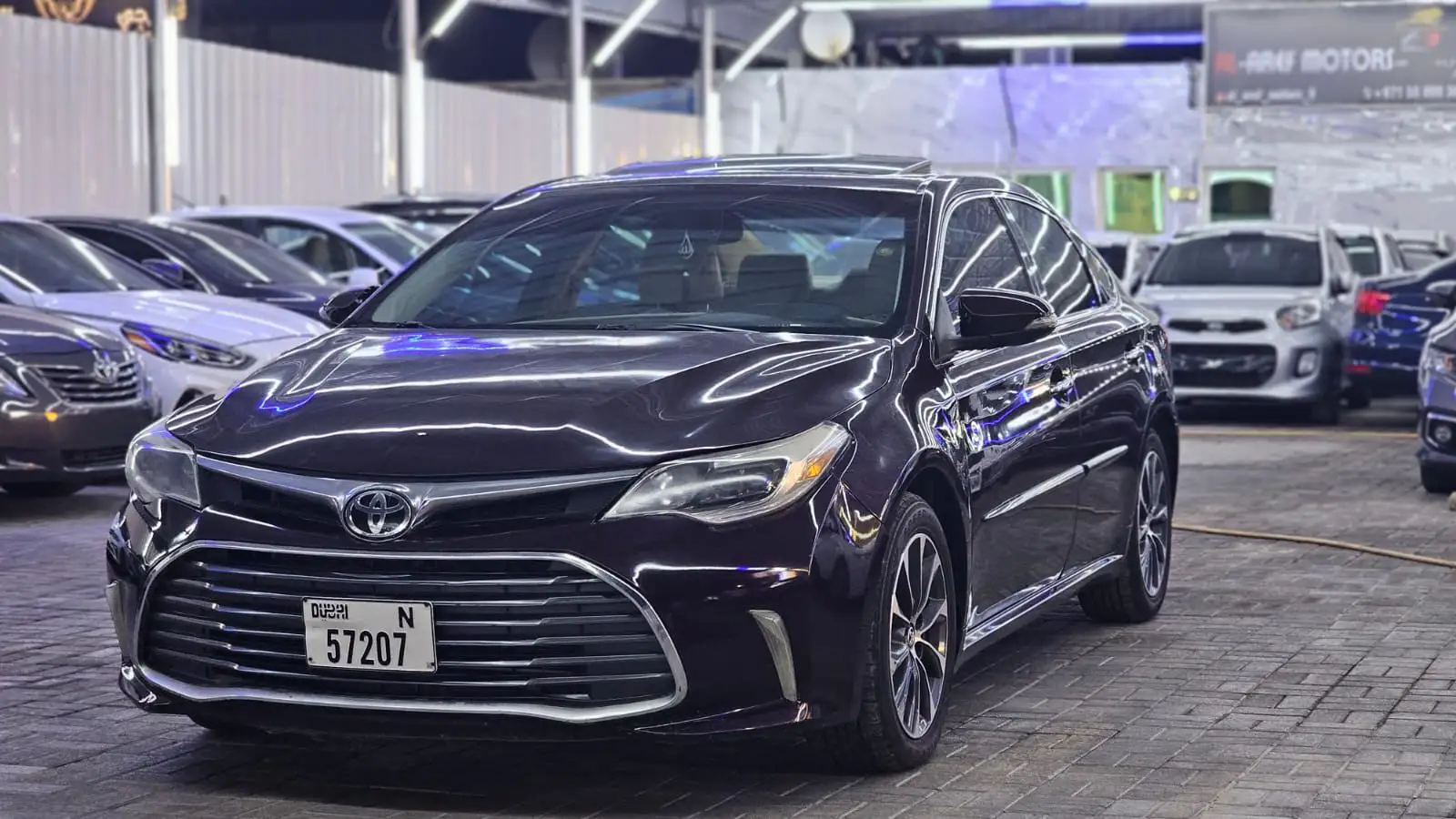 Toyota Avalon 2016
