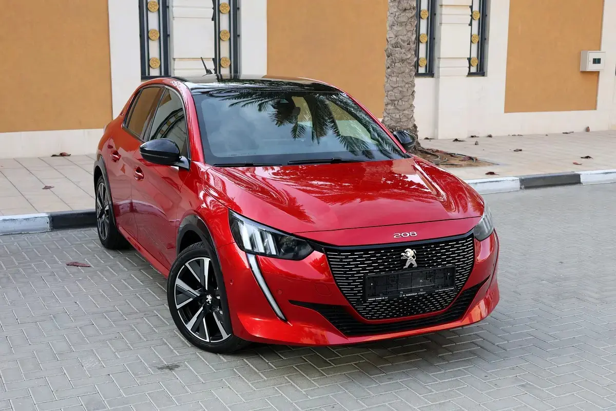 Peugeot 208 2023