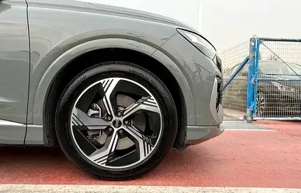 Audi Q4 2024 undefinedL