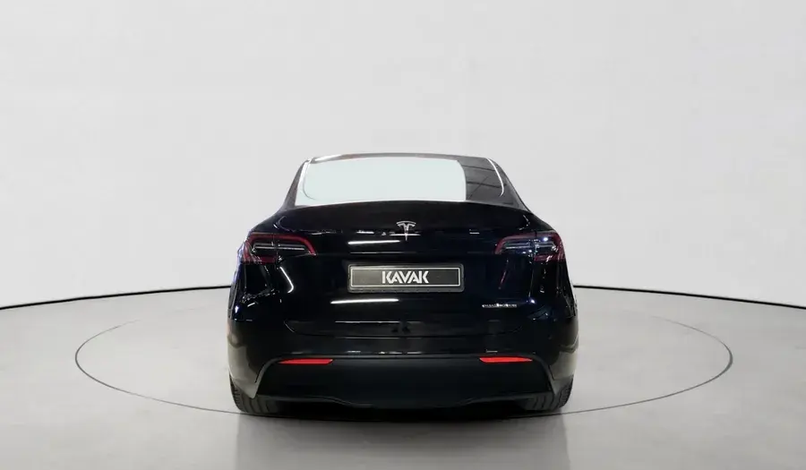 تسلا موديل Y 2024 undefinedL