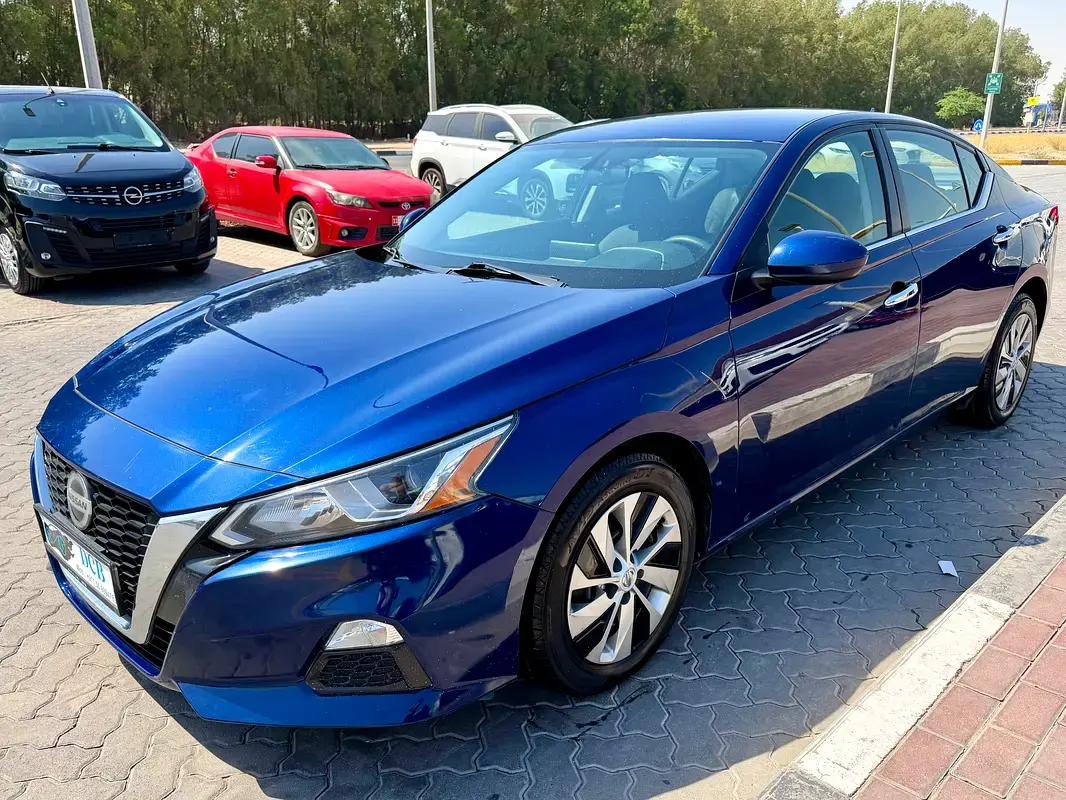Nissan Altima 2020