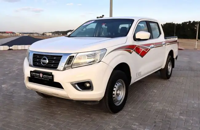 نيسان نافارا 2022 2.5L