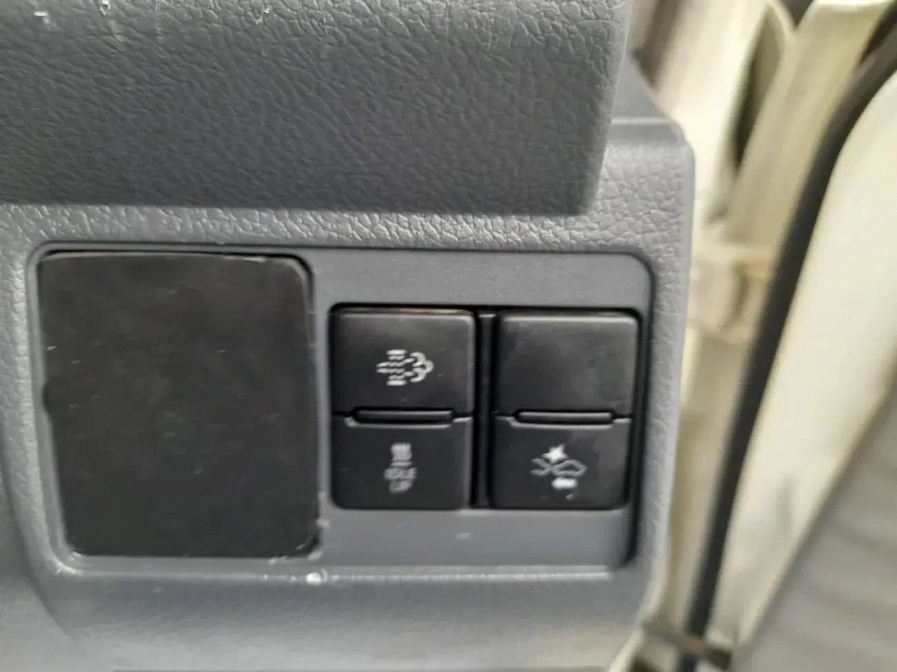 Toyota Land Cruiser 70 2023 4.5L