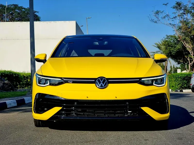 فولكس واجن جولف ار 2022