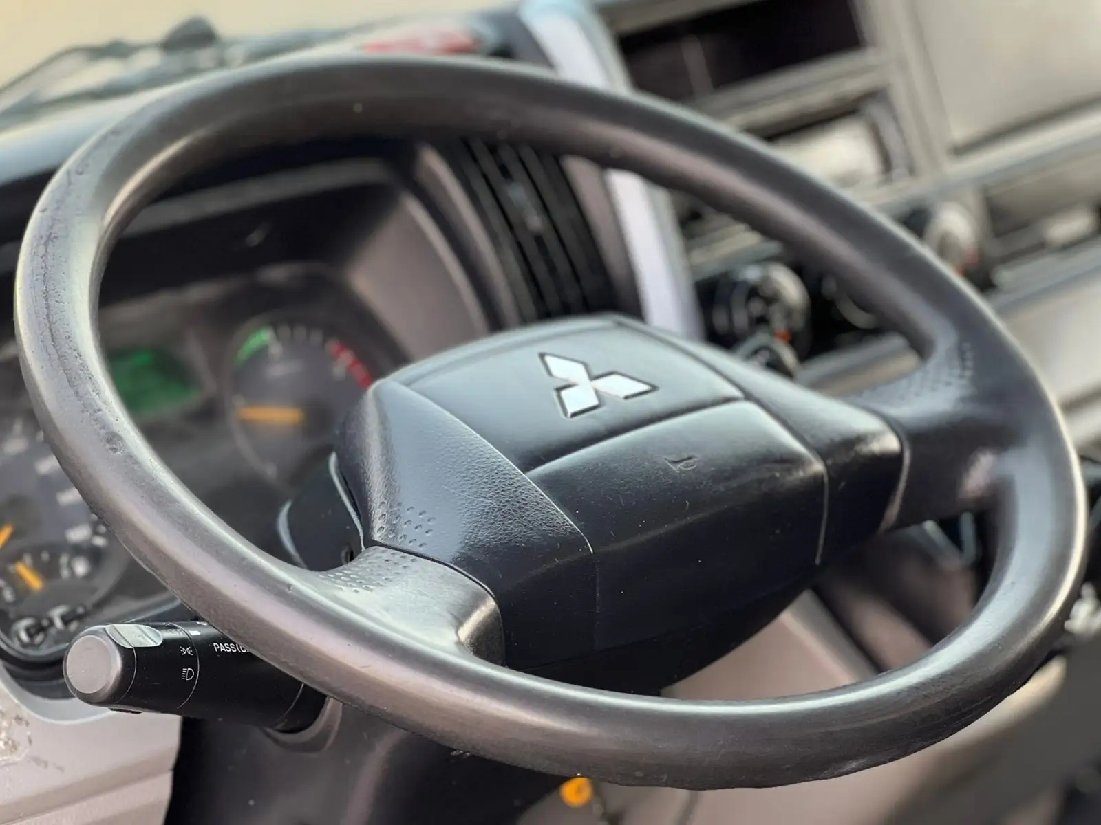 Mitsubishi Canter 2019