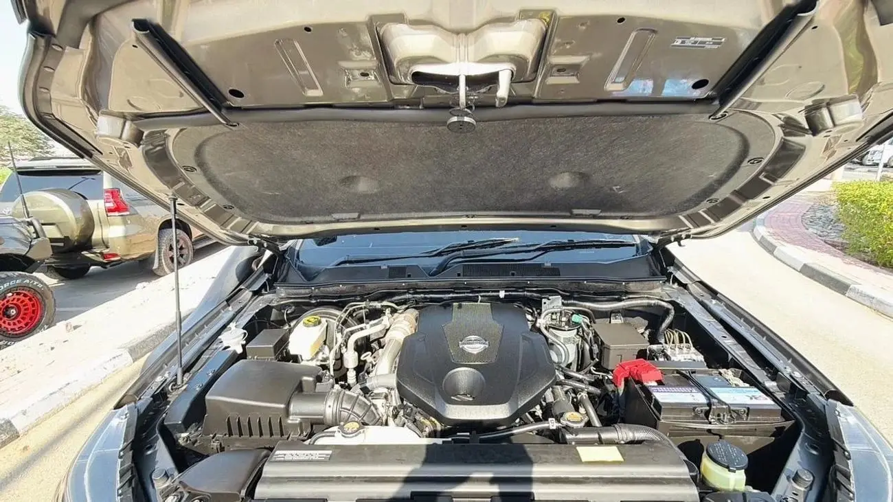 Nissan Navara 2023 2.3L