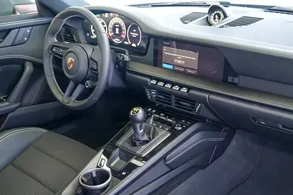 بورش 911 2025