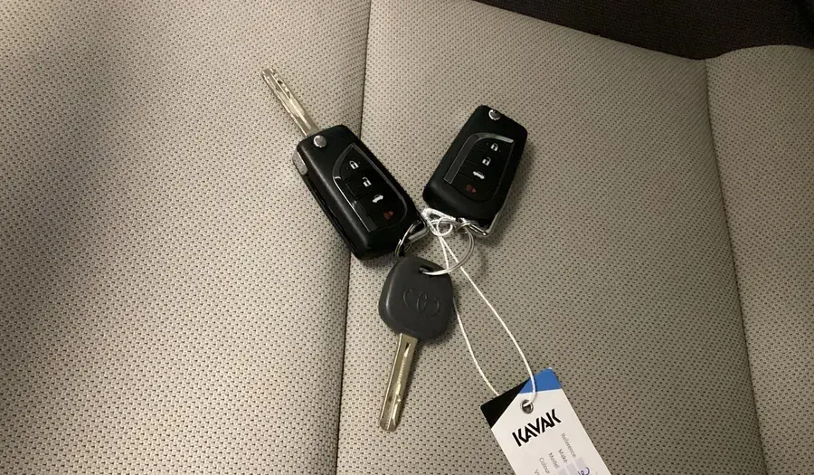 تويوتا كورولا 2024 1.6L