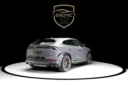 لامبورغيني اوروس 2024