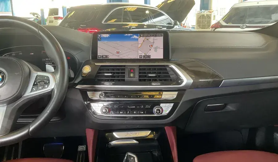 بي أم دبليو X4 2021 2L