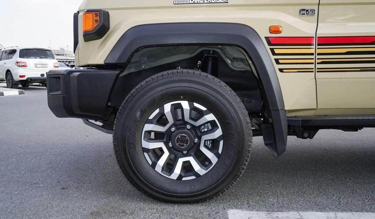 Toyota Land Cruiser 70 2025 4L