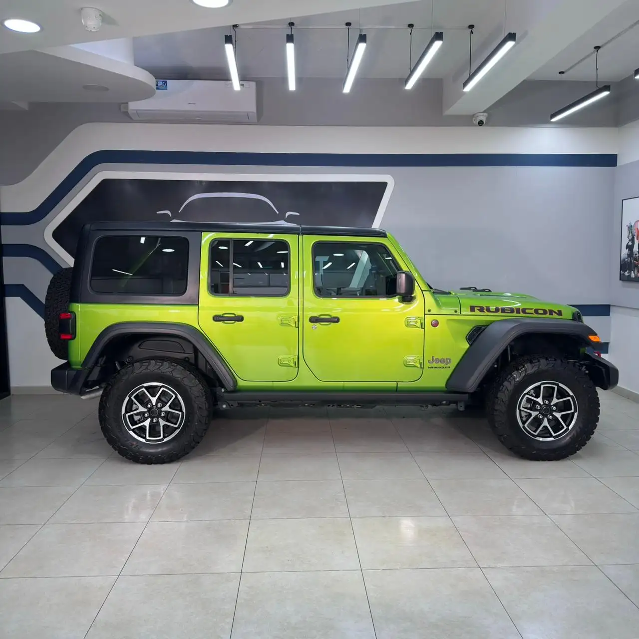 Jeep Wrangler 2025 3.6L