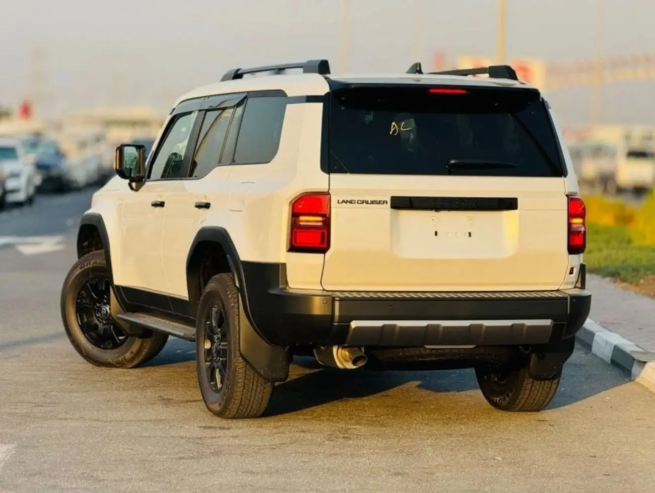 تويوتا برادو 2024 2.7L