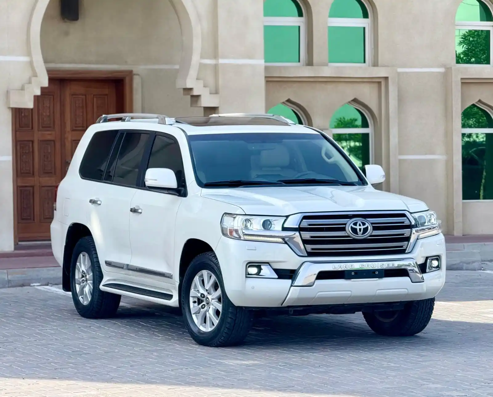 تويوتا لاند كروزر 2016 undefinedL