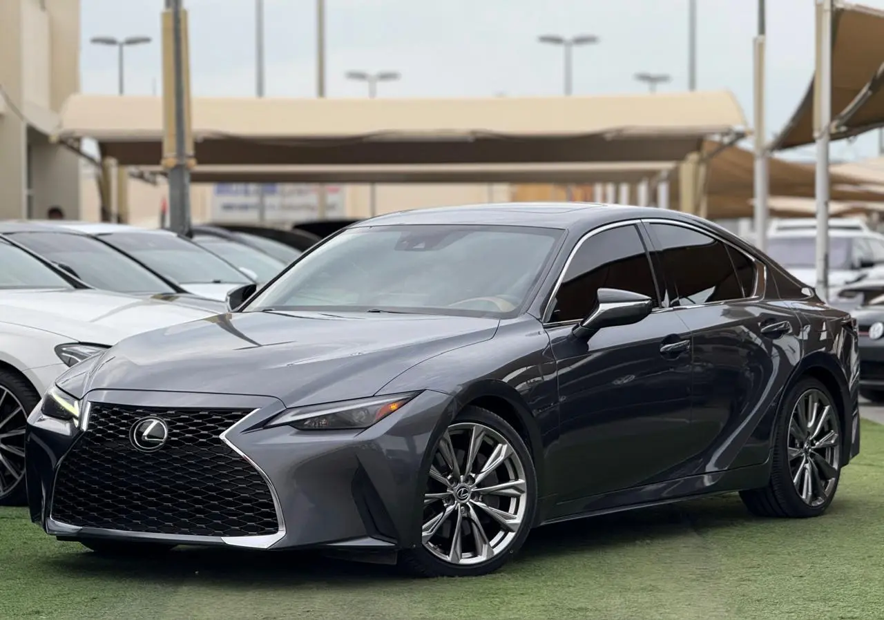 Lexus IS 2021 2L