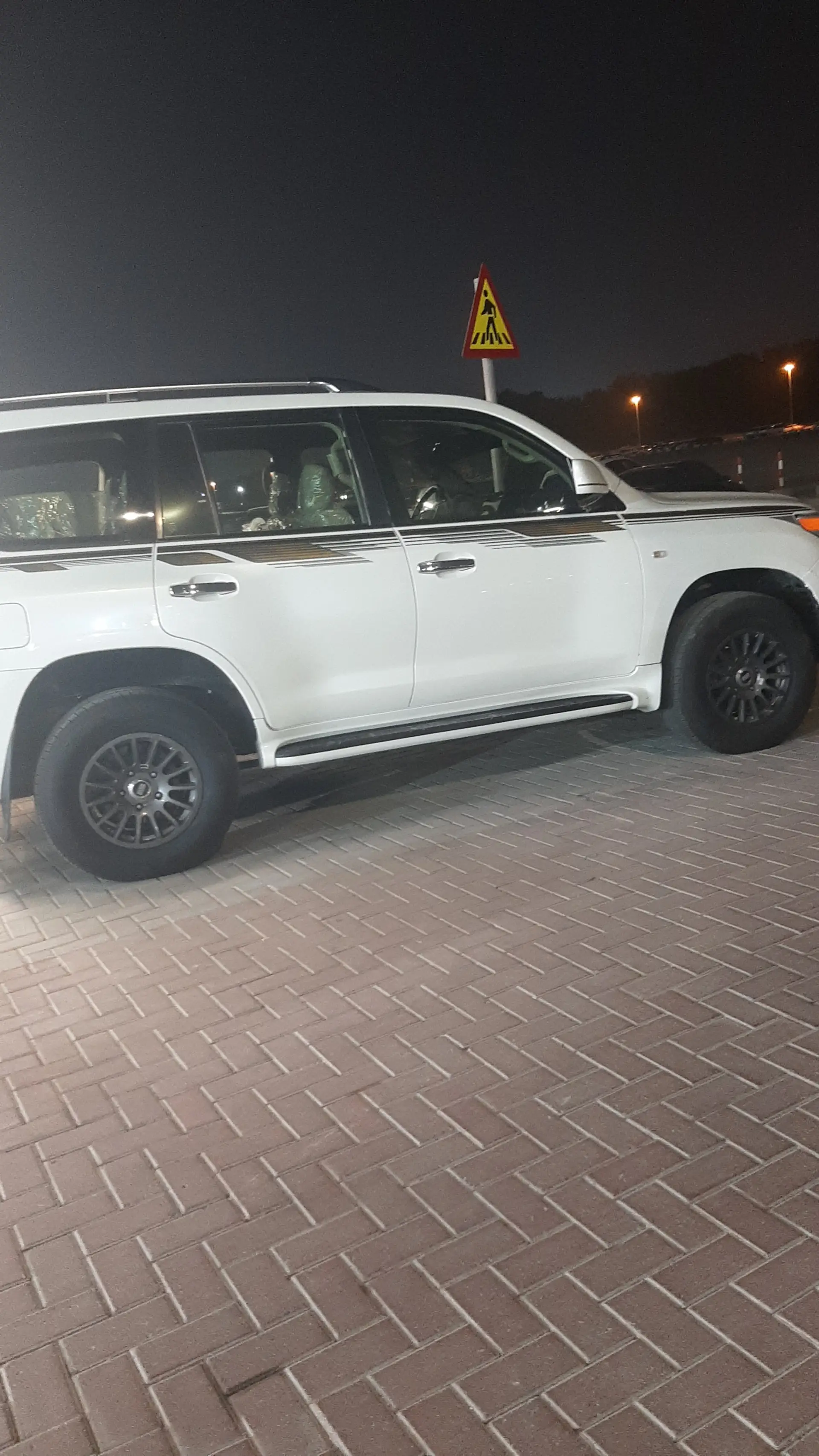 تويوتا لاند كروزر 2008