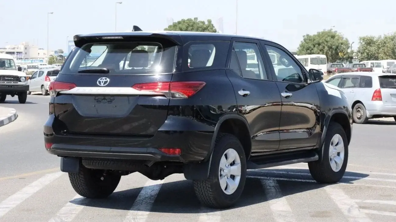 تويوتا فورتونر 2025 2.7L