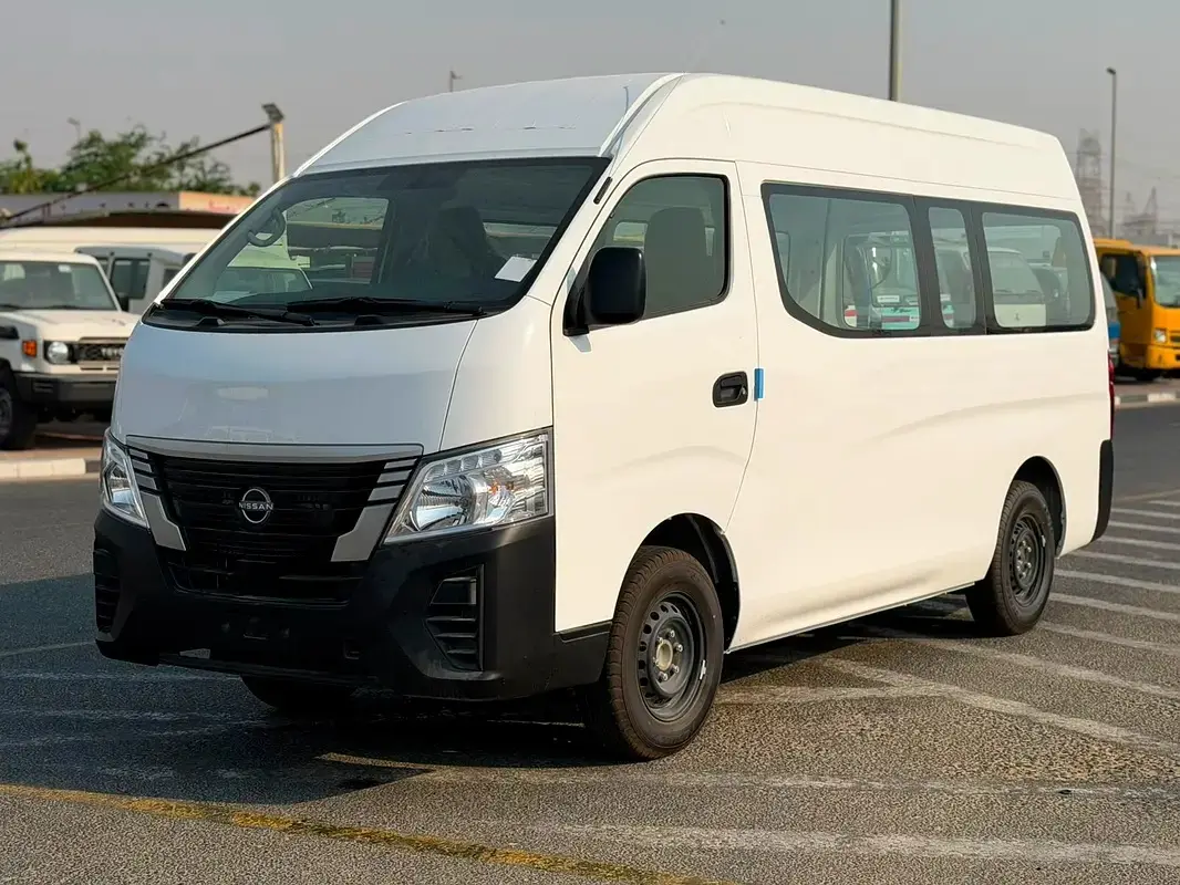 Nissan Urvan 2025