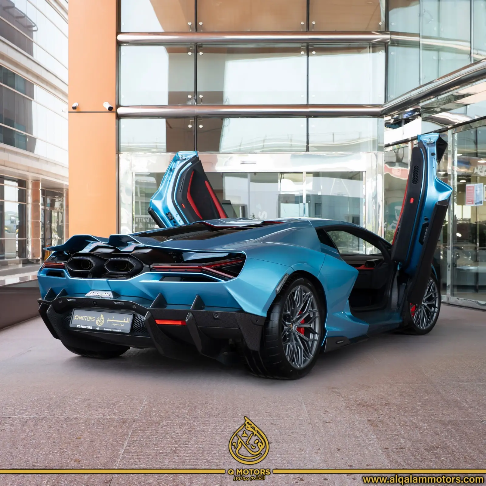 Lamborghini Revuelto 2024