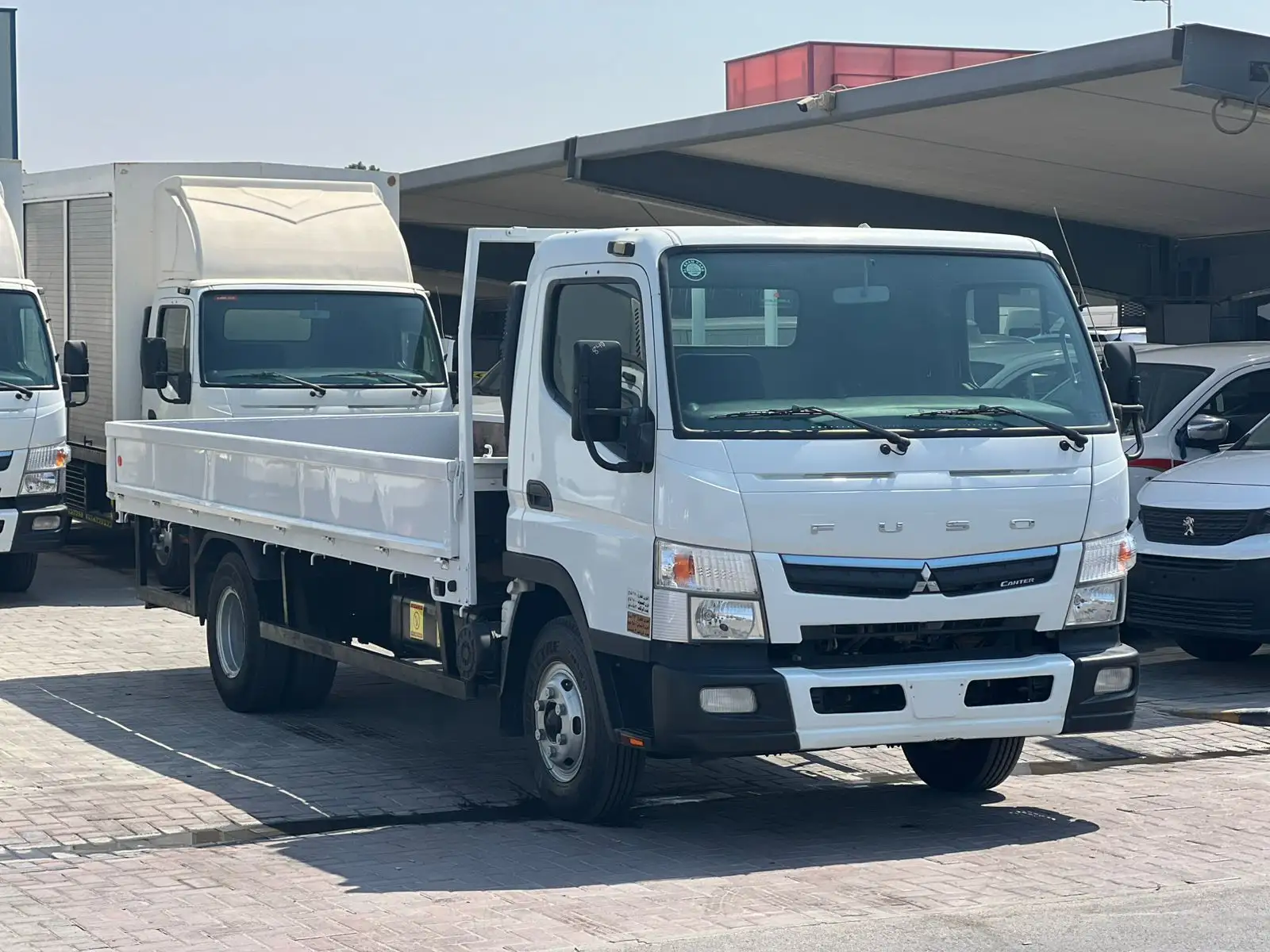 Mitsubishi Canter 2020