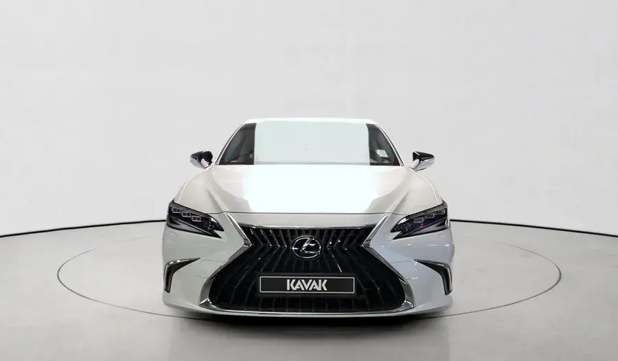 لكزس ES 2024 2.5L