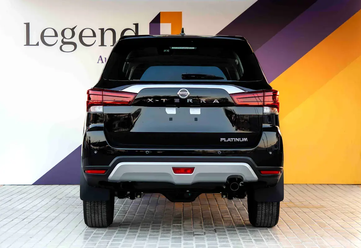 نيسان اكس تيرا 2025