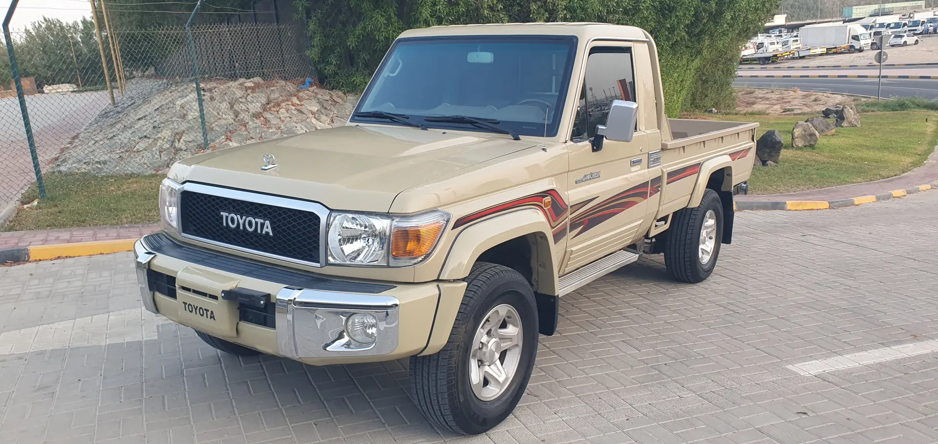 Toyota Land Cruiser Pick Up 2021 4L