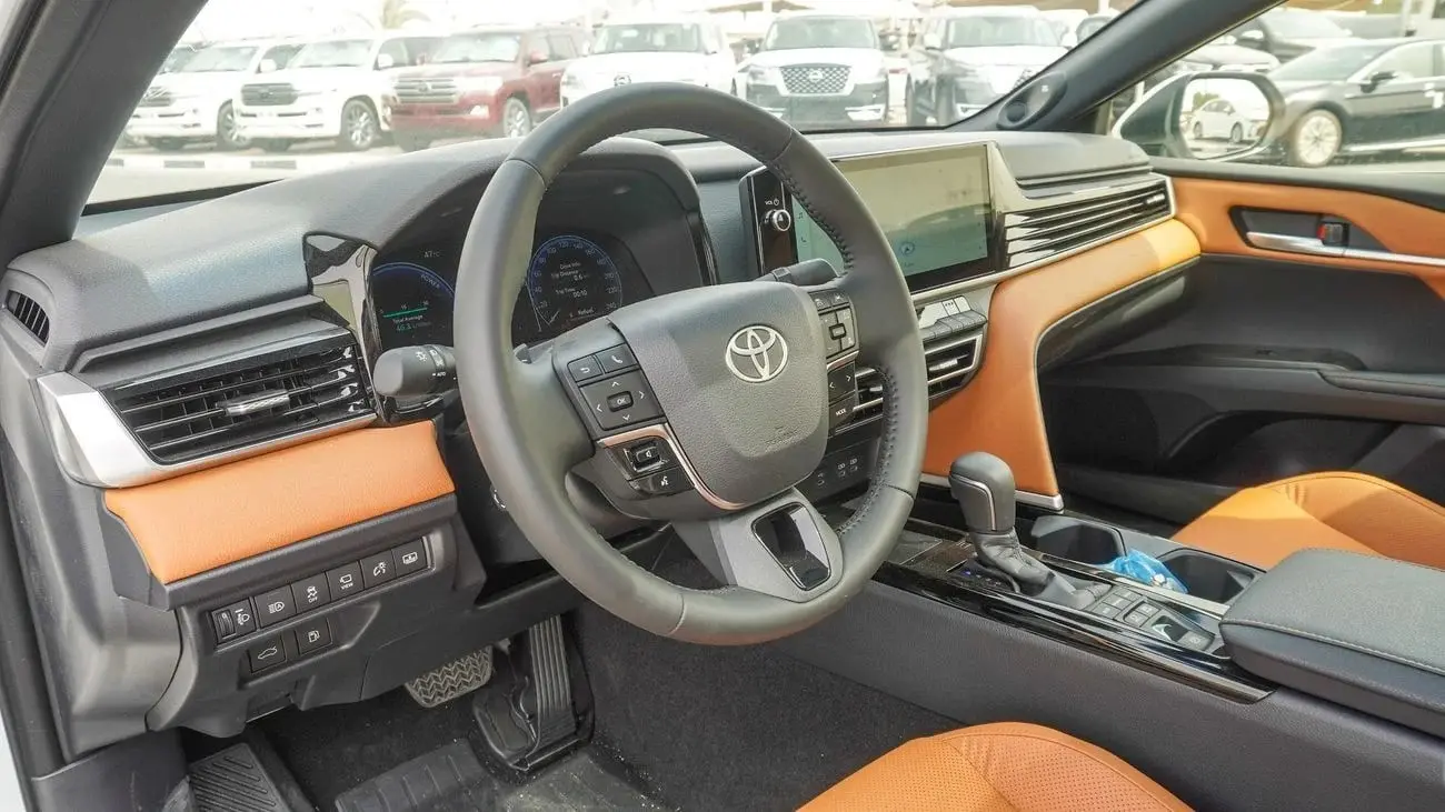 Toyota Camry HEV 2025 2.5L