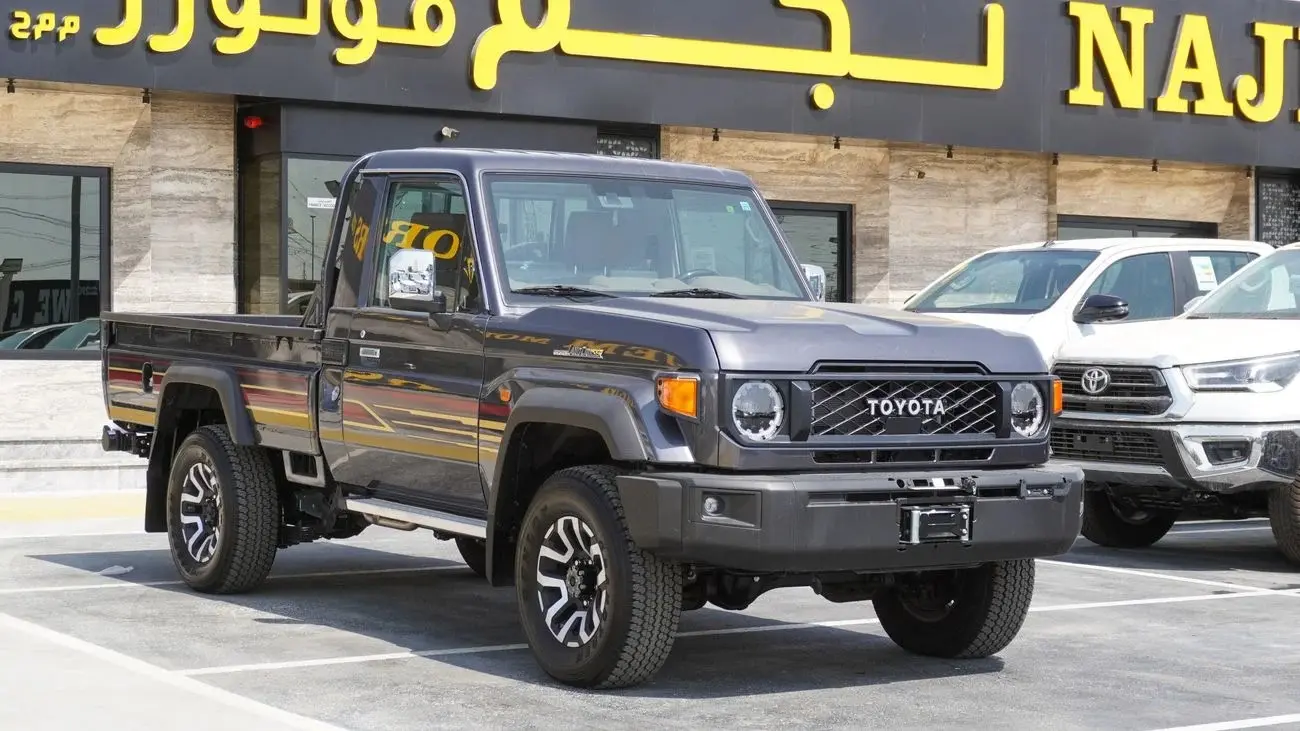 Toyota Land Cruiser Pick Up 2025 4L