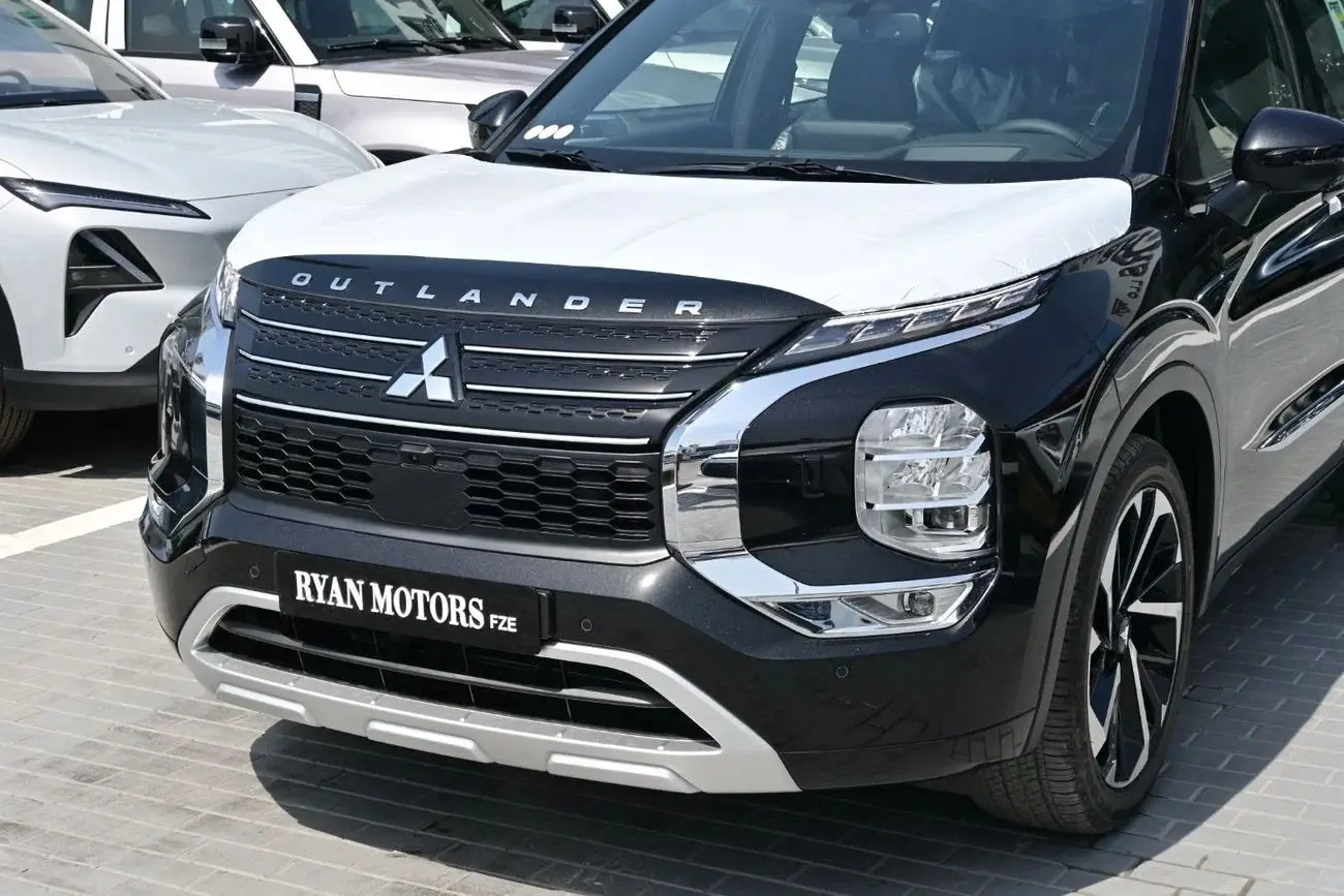 ميتسوبيشي آوتلاندر 2025 2.5L