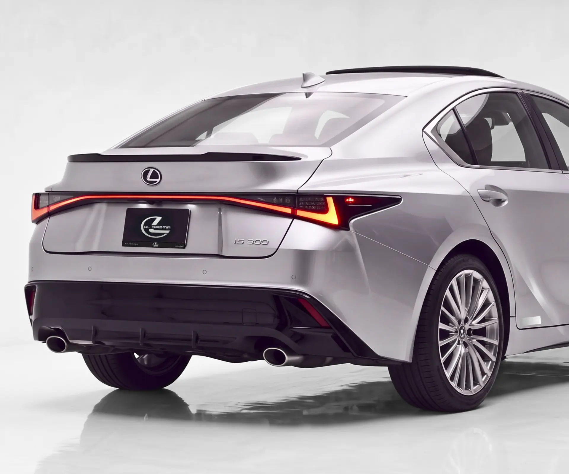 Lexus IS 2023