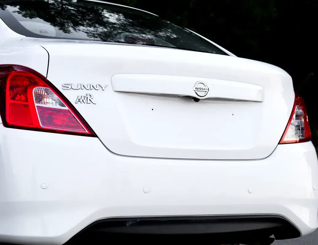 Nissan Sunny 2024