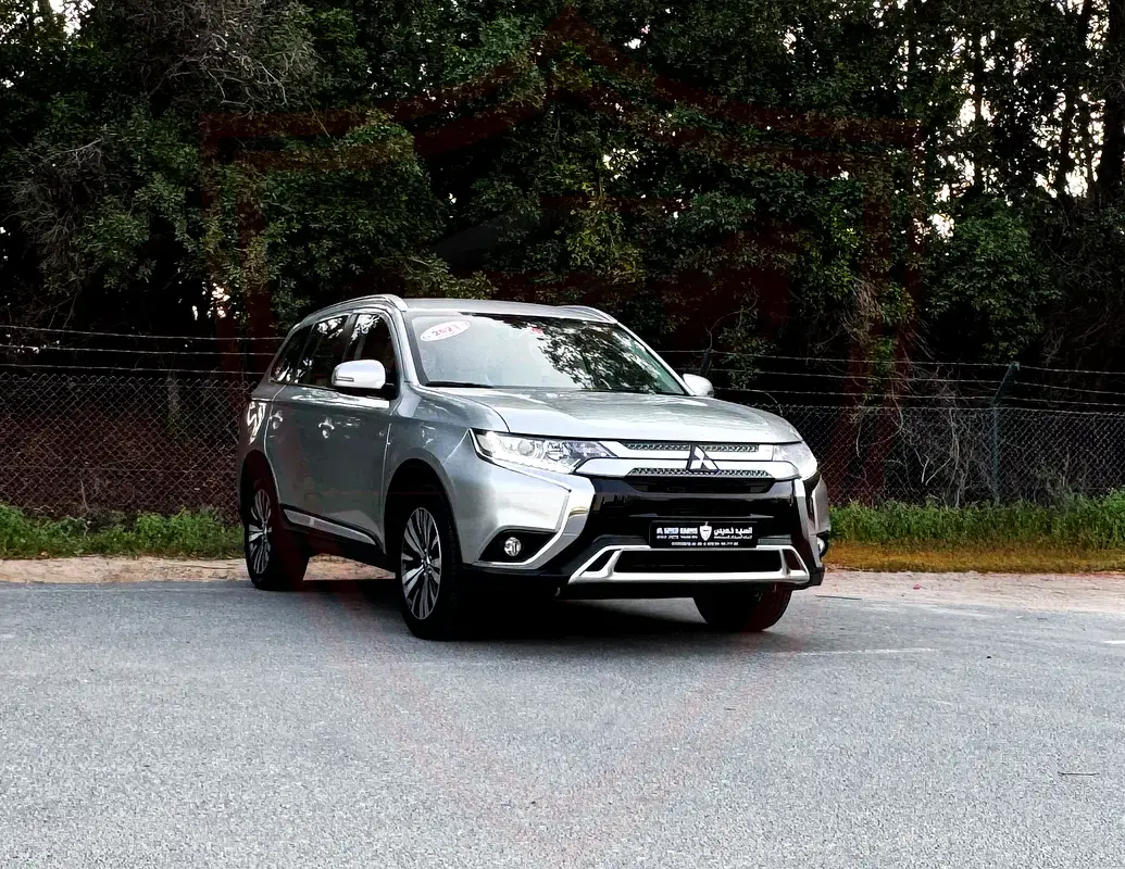 Mitsubishi Outlander 2023